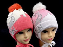 Aguti модель 409 шапка для девочки подклад флис (кошка-стразы)